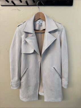 Magaschoni Women's Light Cream Suede Trench Coat